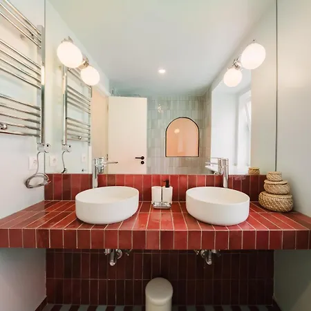 Apartamento Charming 2br - Baixa | By Airnest Lisboa